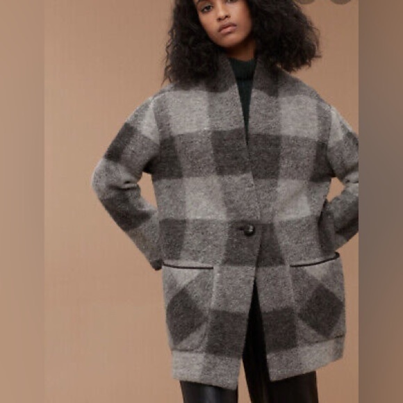 Wilfred Free | Aritzia wool blend off duty jacket green and black plaid - Picture 14 of 14